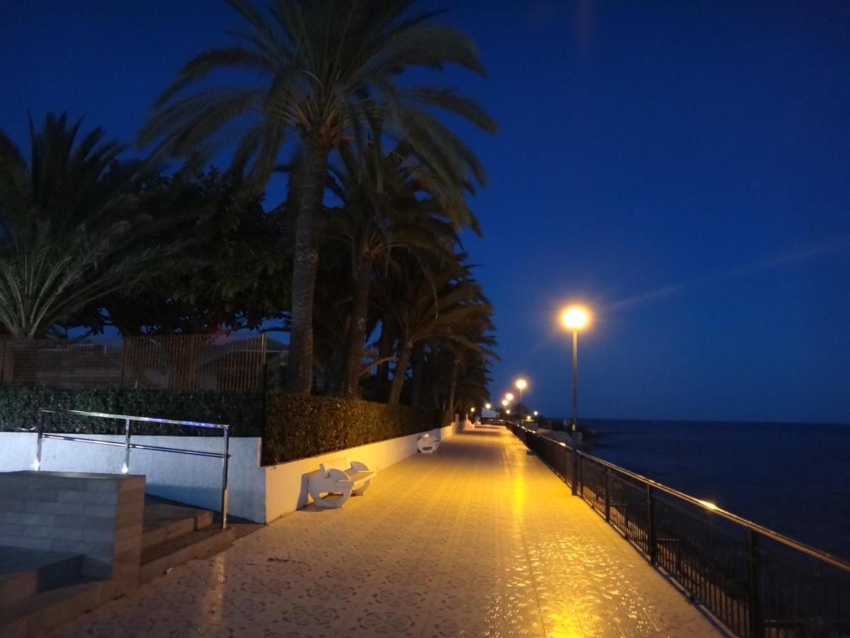 Punta Prima Torrevieja Fantazy01アパートメント エクステリア 写真